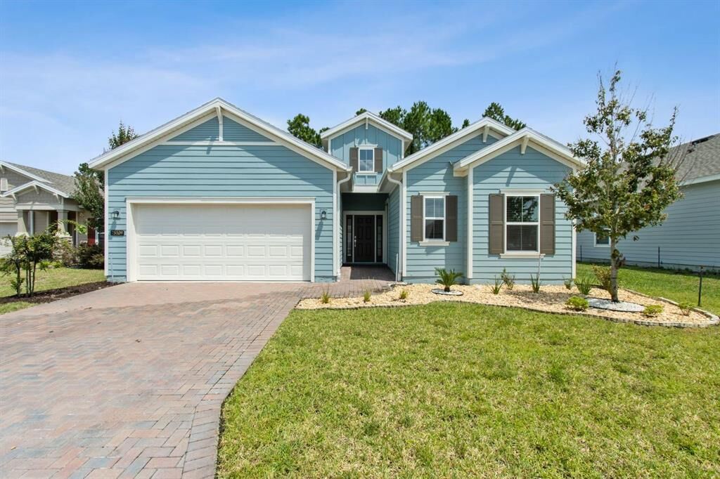 Property Photo:  75109 Leafmore Place  FL 32097 
