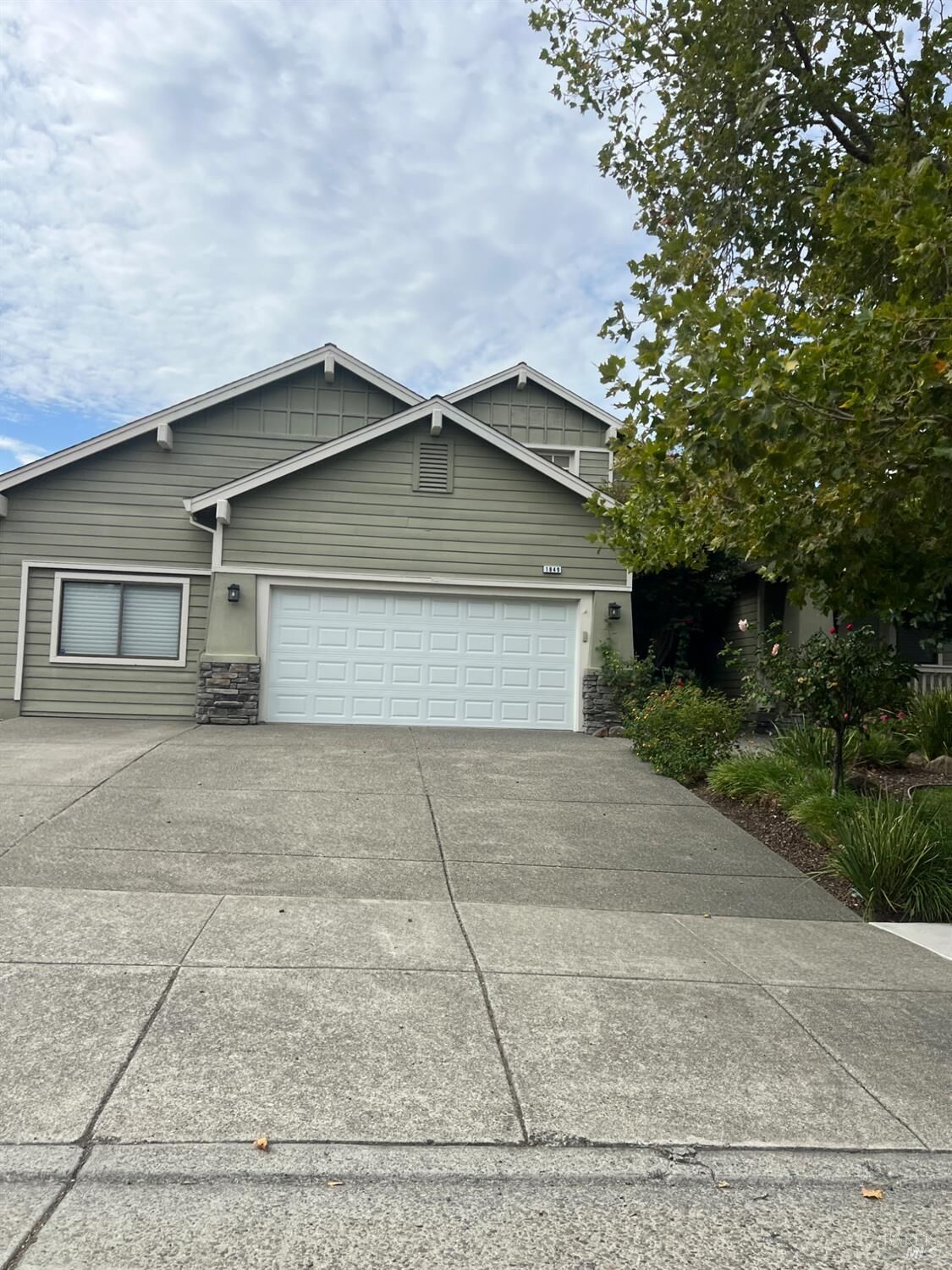 Property Photo:  1849 Castle Drive  CA 94954 