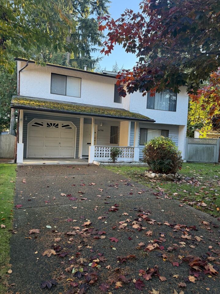 Photo de la propriété: 6738 128B Street BC V3W 7C4
