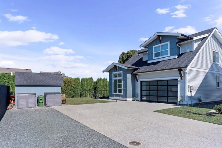 Property Photo: 46213 Hakweles Road 88 BC V4Z 0C6