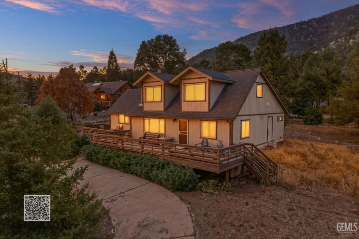 Property Photo:  16425 Huron Drive  CA 93222 