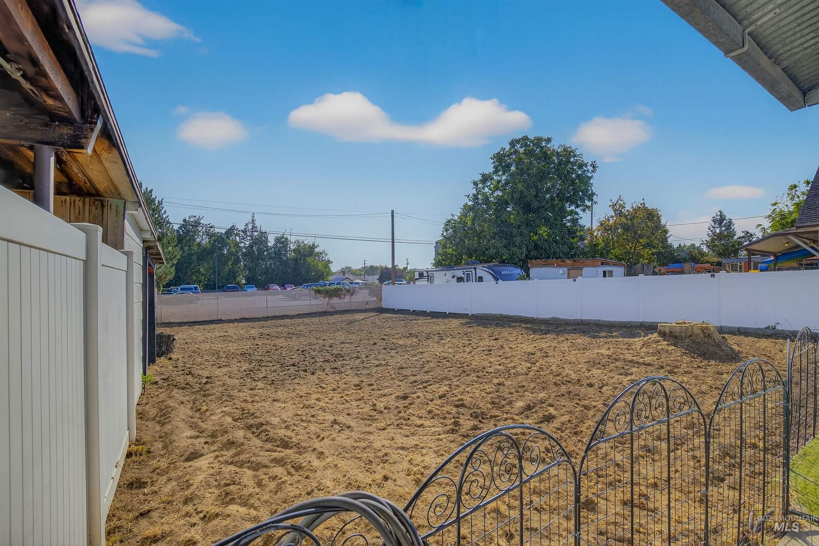 Property Photo:  1219 Billups Street  WA 99403 