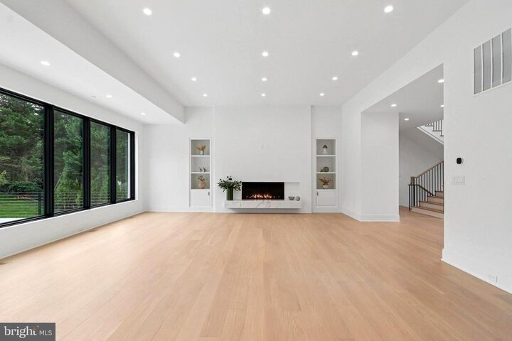 Property Photo:  1039 Harriman Street  VA 22066
