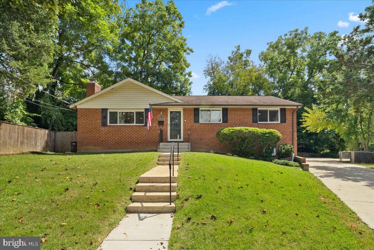 Property Photo:  4600 Strathblane Place  VA 22304 