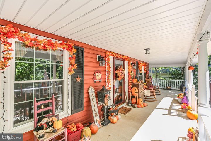 Property Photo:  331 Fairway Drive  VA 22508 