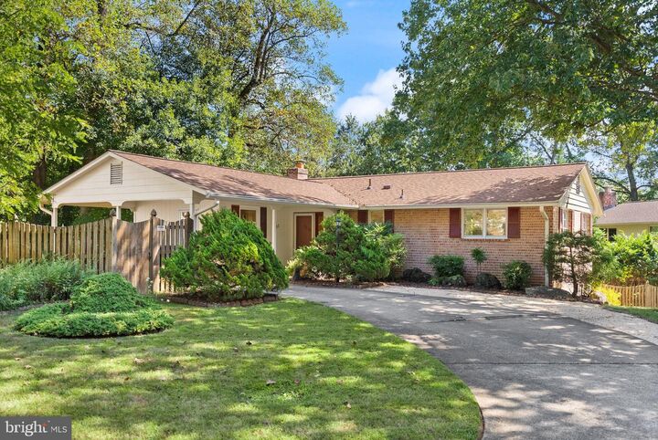 Property Photo:  4745 Farndon Court  VA 22032 