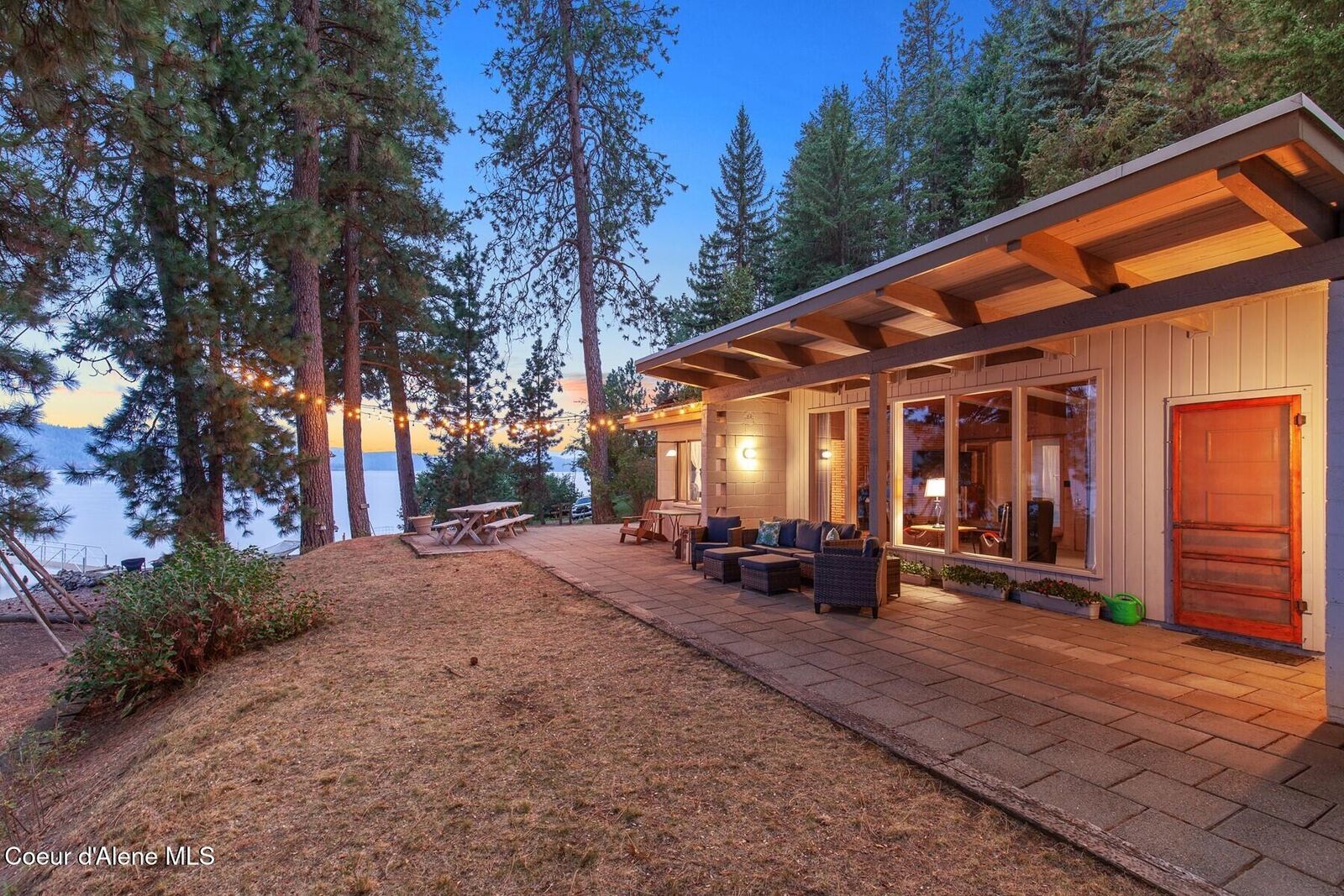 Property Photo: 6570 W Rockford Bay Rd ID 83814