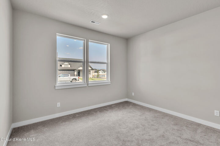 Property Photo: 6724 N Coeur Terre Blvd ID 83815
