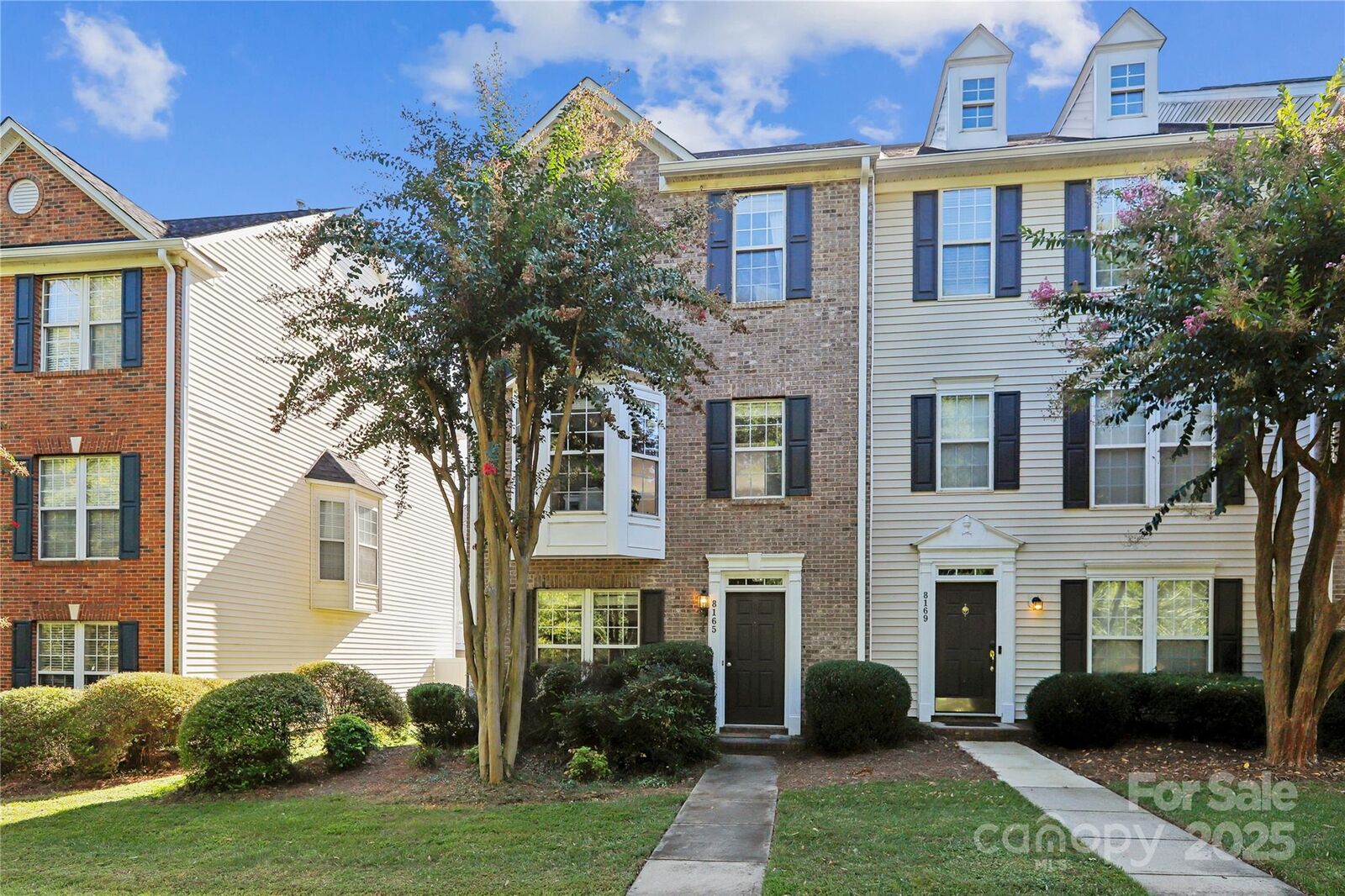 Property Photo: 8165 Millwright Lane NC 28277