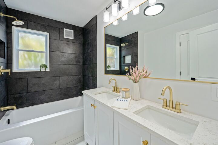 Property Photo:  5584 Morning Street  OH 43085 