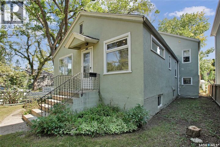 1301 Broadway Avenue  Saskatoon SK S7H 2A5 photo