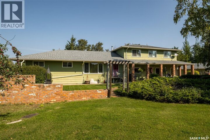 302 East Acreage  Prince Albert Rm No. 461 SK S6V 6J8 photo