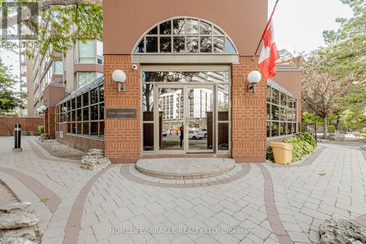 Property Photo:  25 Fairview Road West 208  ON L5B 3Y8 