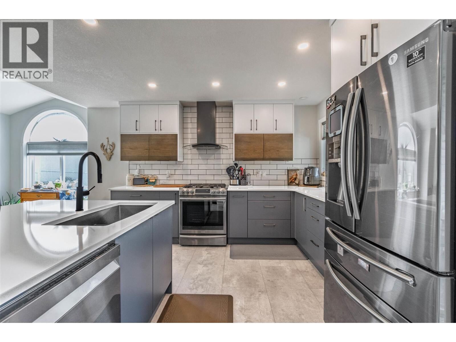Property Photo:  323 Riesling Place  BC V0H 1T4 