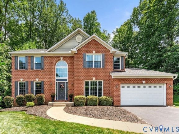 9209 Golf Court  Manassas Park VA 20111 photo