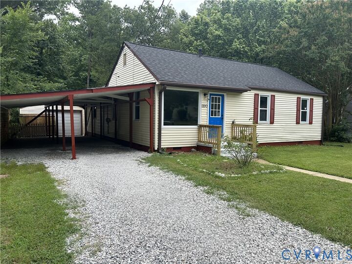 Property Photo: 1190 Richwine Drive VA 23185