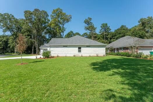 Property Photo: 2813 Pear Orchard Boulevard FL 32539