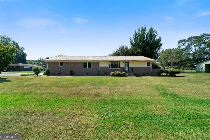 Property Photo:  254 E Girard Avenue  GA 30125 