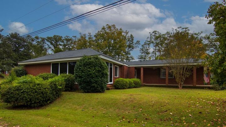 Property Photo:  1410 Roper Avenue  GA 31833 