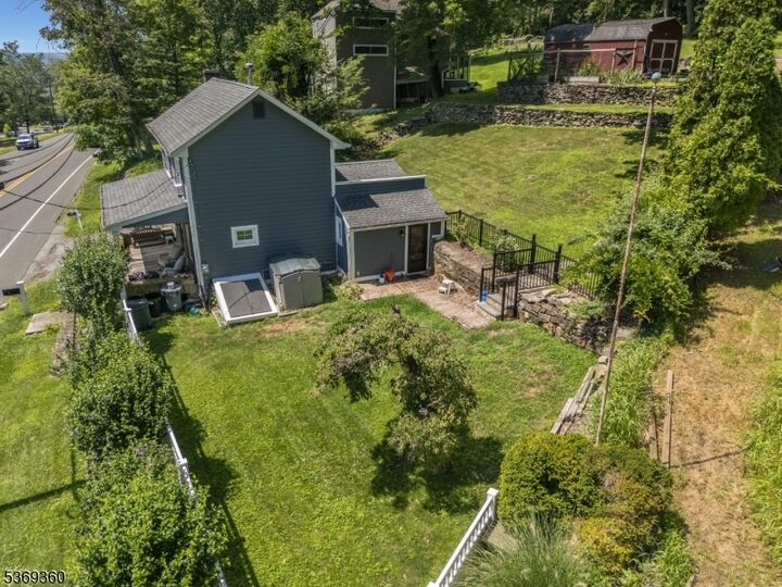 Property Photo: 79 Fairview Ave NJ 08829