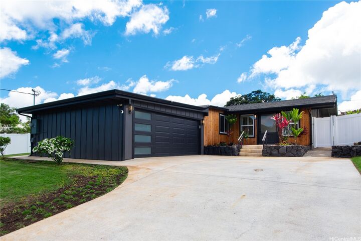 323 Iliaina Street  Kailua HI 96734 photo