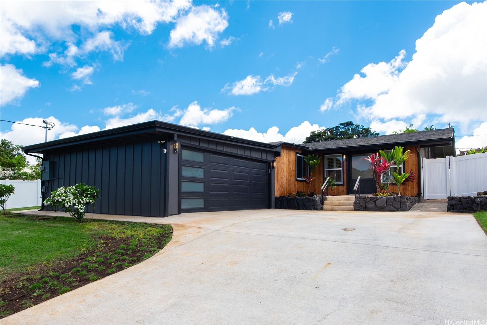 Property Photo:  323 Iliaina Street  HI 96734 