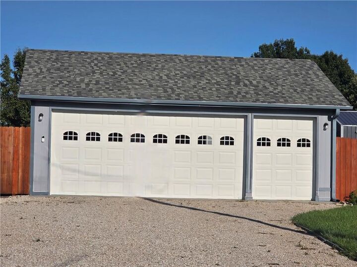 Property Photo:  90 Ravens Roost Drive  KS 66040 