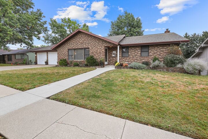 1326 E 7th Street  Pella IA 50219 photo