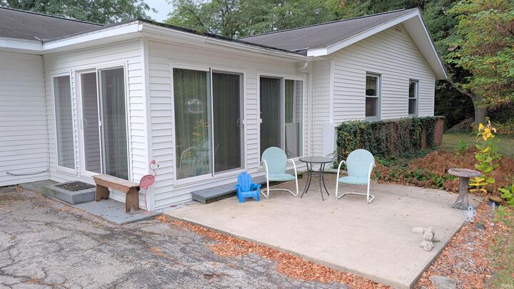 Property Photo: 1540 Western Avenue IN 46714