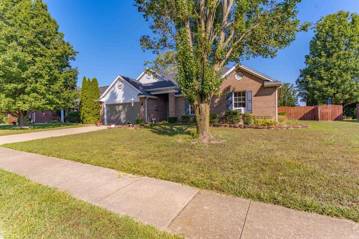 Property Photo:  3820 Timber View Drive  IN 47715 