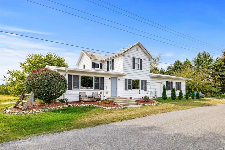 Property Photo:  8985 W 250 S  IN 46747 