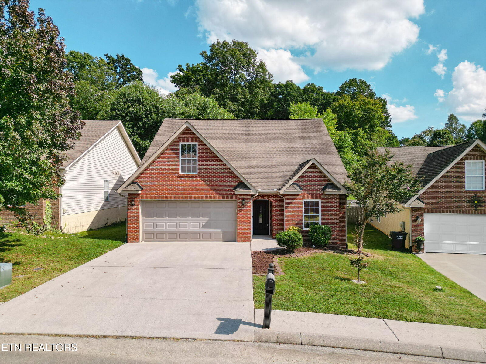 Property Photo: 10336 Iverson Lane TN 37932