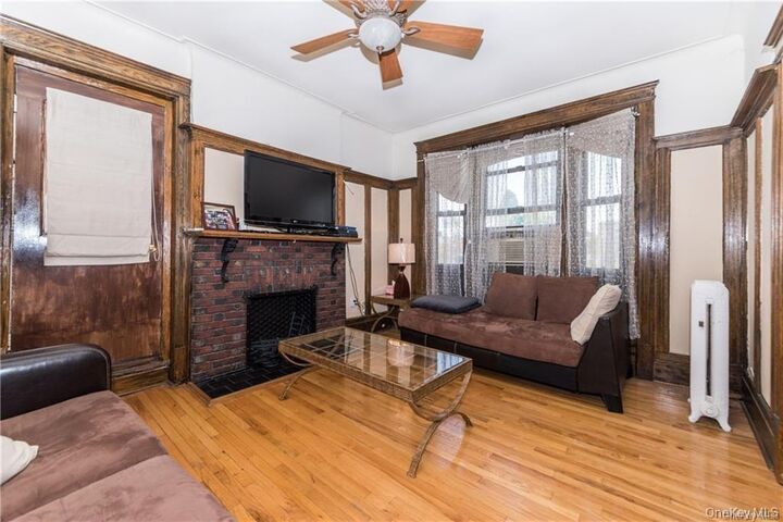 Property Photo:  36 Echo Avenue 5c.  NY 10801 