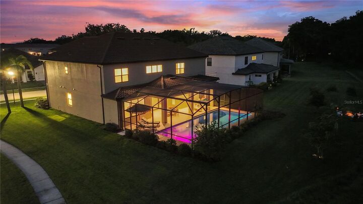 Property Photo:  1401 Beacon Drive  FL 34746 