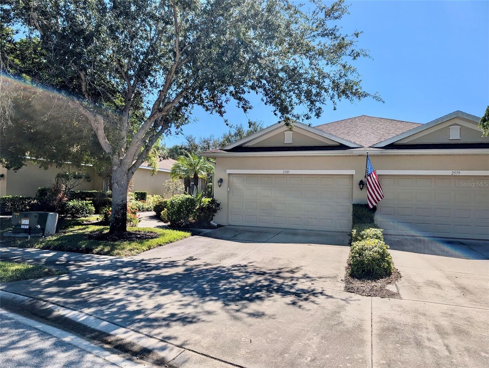Property Photo:  2585 Cortenova Court  FL 34292 