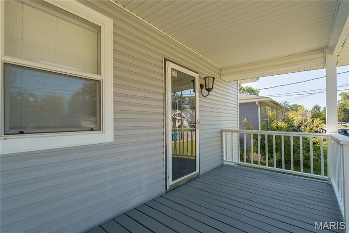 Property Photo:  2914 Pershing Boulevard  IL 62040 