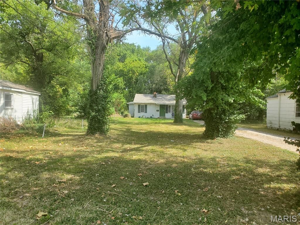 Property Photo:  713 Mildred Avenue  IL 62206 
