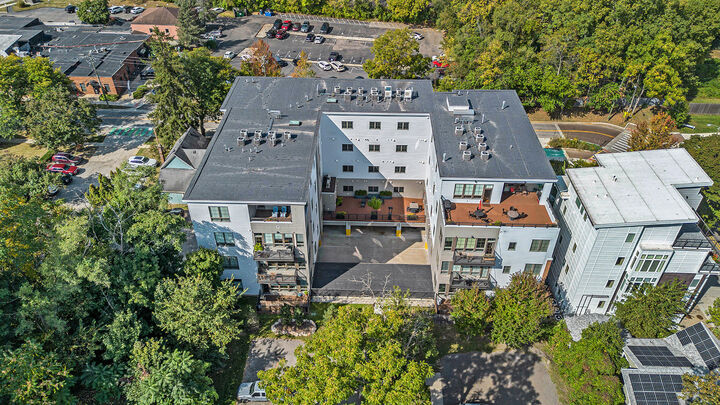 Property Photo: 410 N 1st Street MI 48103