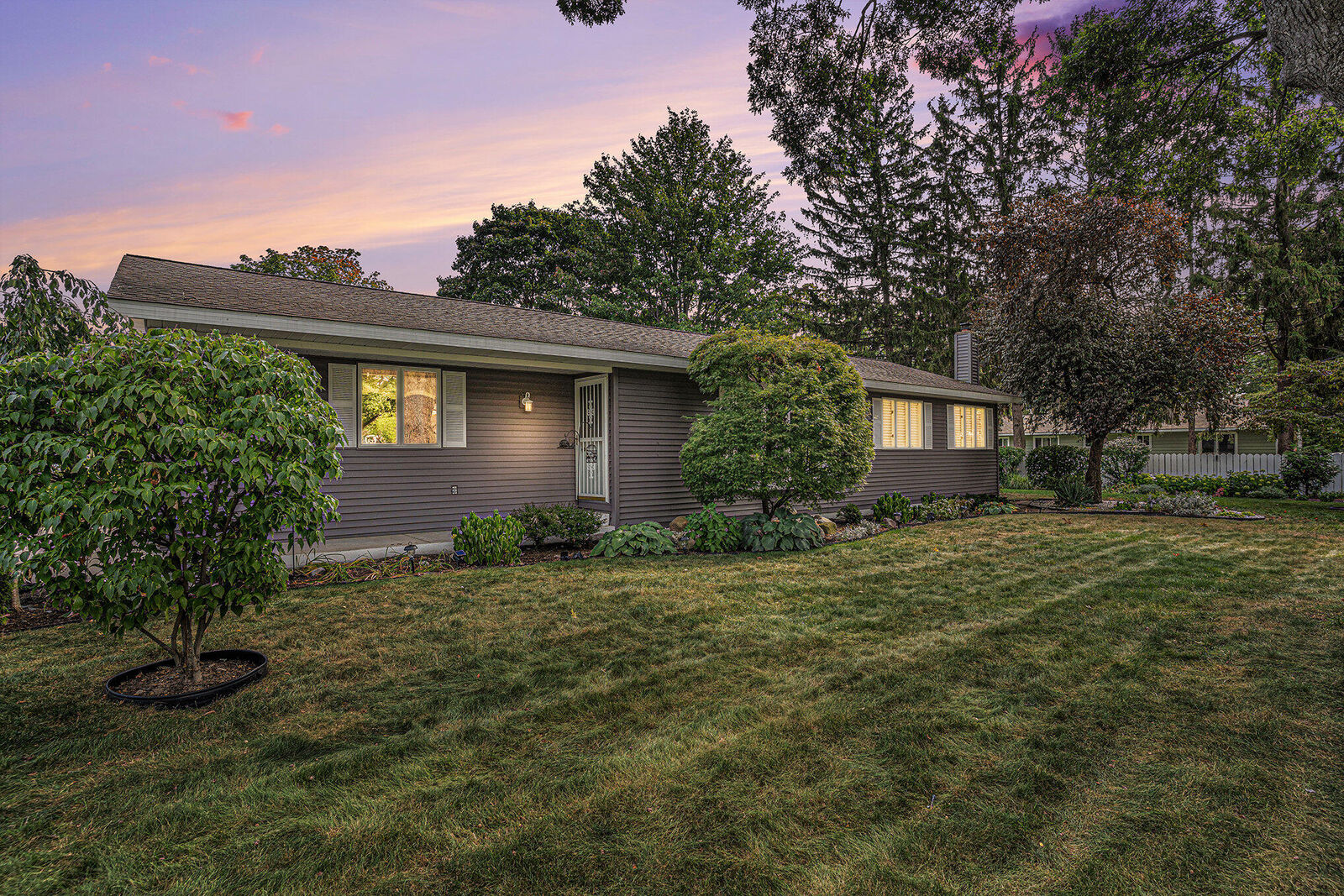 Property Photo: 2401 Marquard Avenue MI 49445