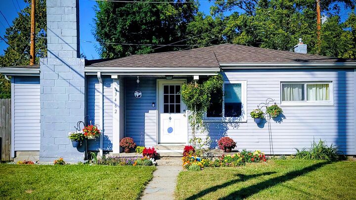 Property Photo:  3462 Pershing Street  MI 48184 