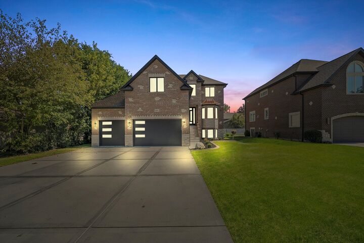 Property Photo:  10441 S 83rd Avenue  IL 60465 