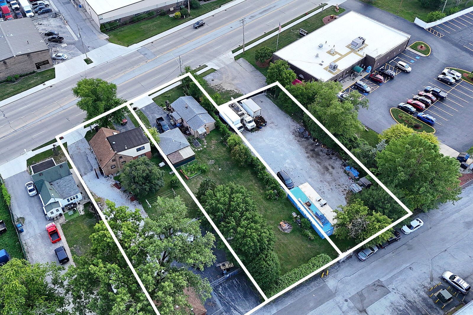 Property Photo:  4424 Midlothian Turnpike  IL 60418 