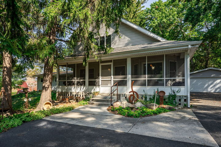 Property Photo: 9649 Beaver Valley Road IL 61008