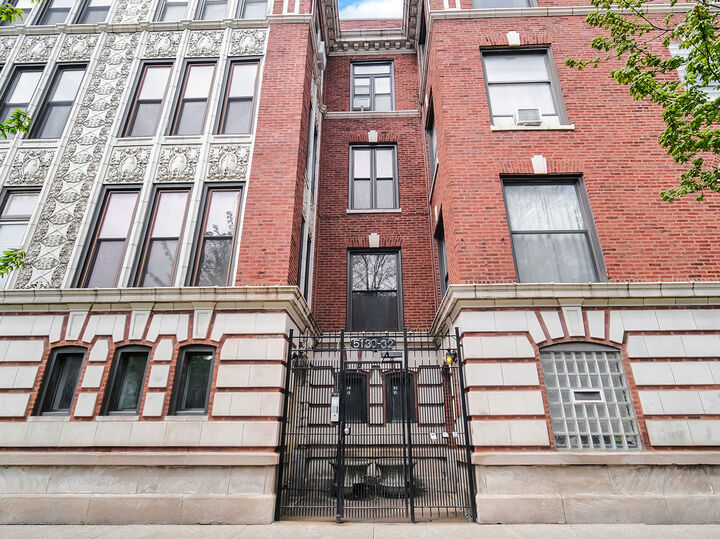 Property Photo:  5132 S Drexel Avenue 2D  IL 60615 