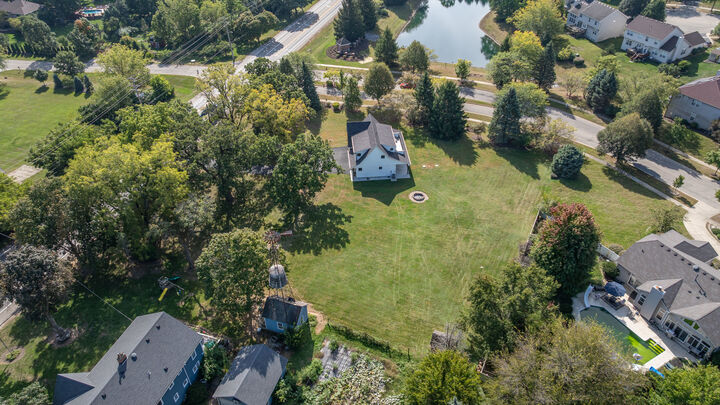 Property Photo: 1721 State Route 31 IL 60543