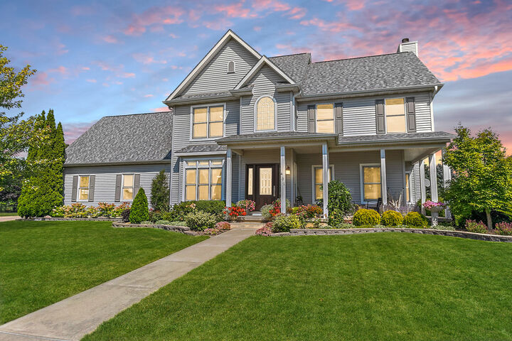 401 John Marshall Lane  Sycamore IL 60178 photo