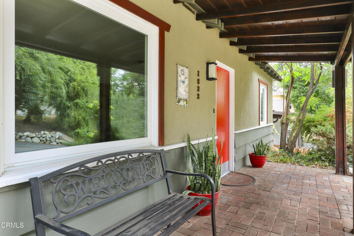 Property Photo:  1622 Foothill Boulevard  CA 91011 