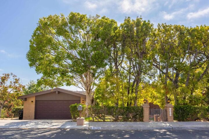 Property Photo:  13730 Condesa Drive  CA 92014 