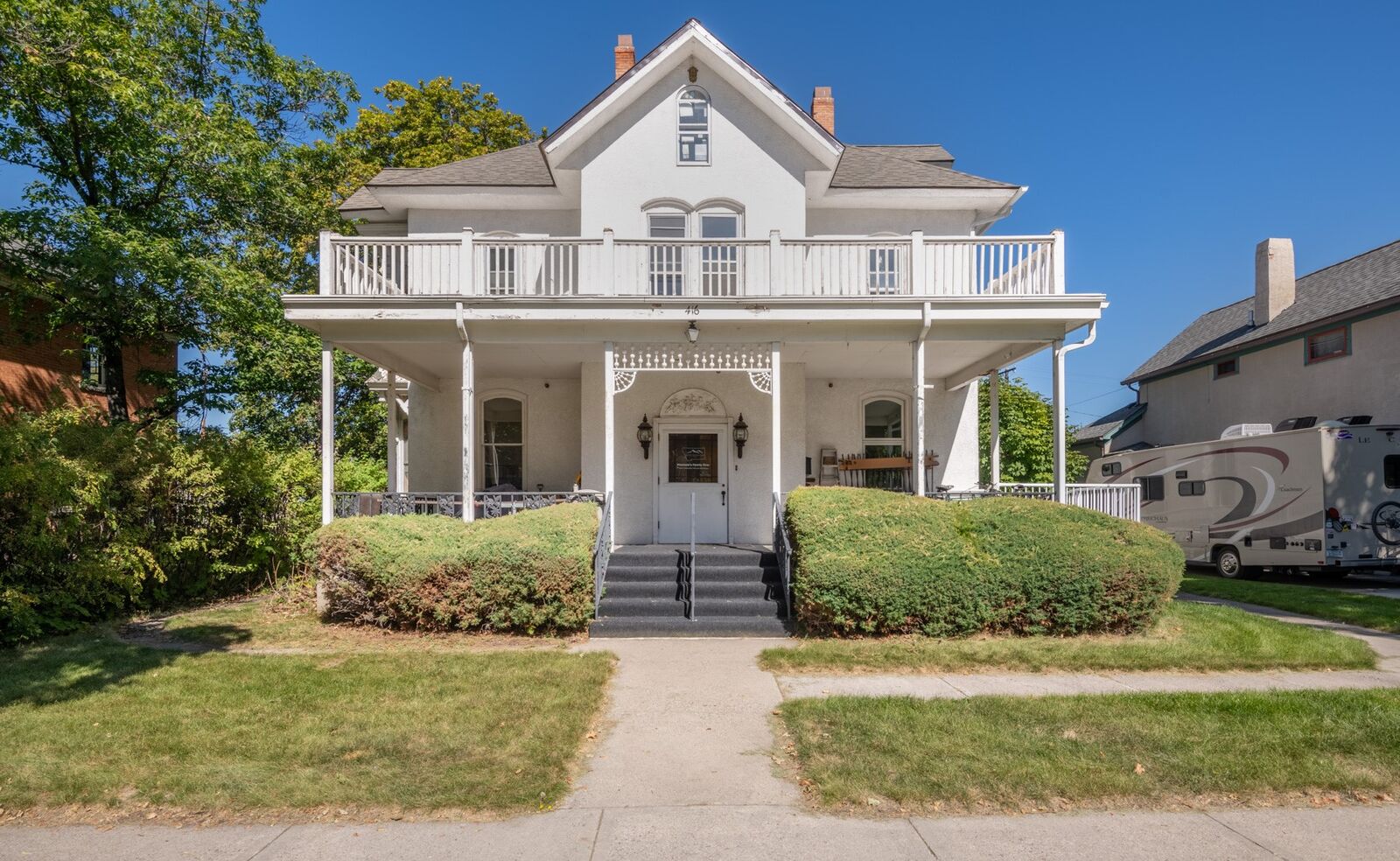 Property Photo: 416 E Pine Street MT 59802