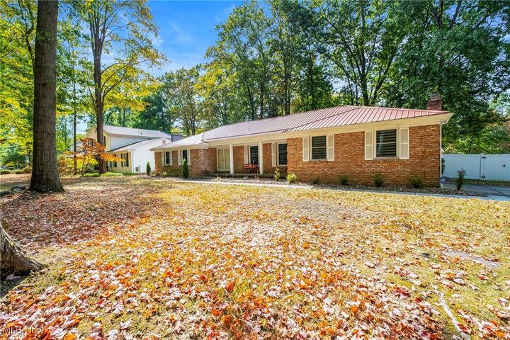 Property Photo:  7716 Silver Fox Drive  OH 44512 